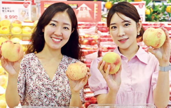 Lotte Mart’s Collaboration with PURESPACE for Fresher Peaches
